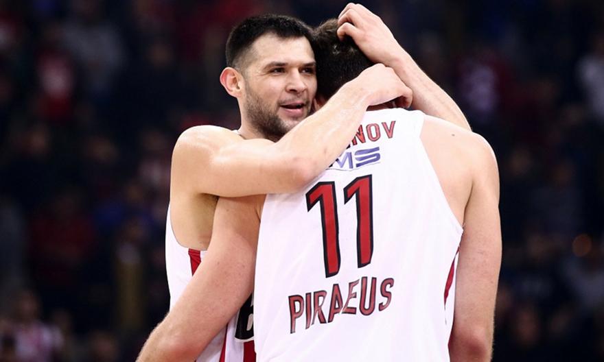 Ανακούφιση με Παπανικολάου στον Ολυμπιακό - Αμφίβολοι Μιλουτίνοφ, Κουζμίνσκας και Ρούμπιτ!