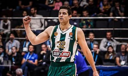 Καλάθης: «Δεν έχω ξαναδεί τέτοιο σουτέρ» – Φρεντέτ: «Για αυτό με πληρώνουν» (video)