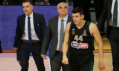 Μήτογλου: «Δεν έχεις περιθώριο να σκεφτείς το προηγούμενο ματς»