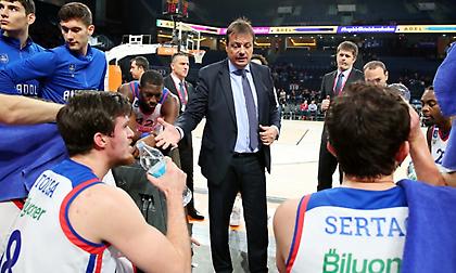 Αταμάν: «Ο Μίτσιτς έχει ίωση. Πάμε για τη νίκη στο ΣΕΦ»