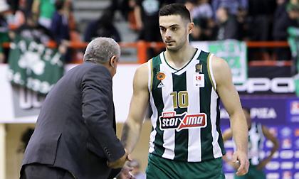 Παπαπέτρου: «Δεν χαλαρώνουμε σε κανένα ματς, υπάρχει ανταγωνισμός»