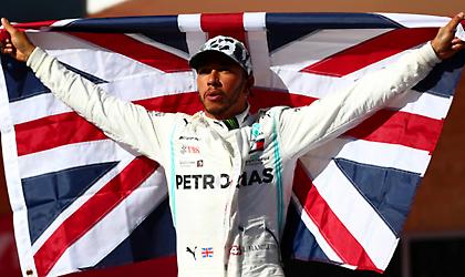 Παγκόσμιος πρωταθλητής και με τη... βούλα ο Χάμιλτον!