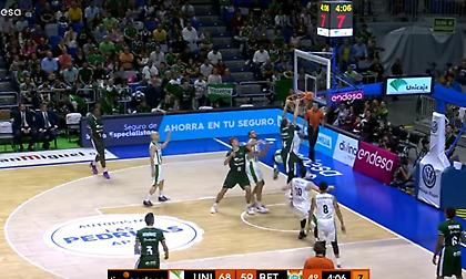 Φοβερό κάρφωμα Άνταμς και καλάθια νίκης στο Top 7 της ACB (video)