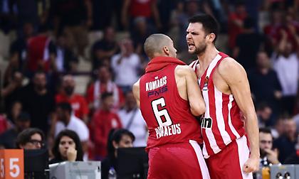 Χωρίς Παπανικολάου και Κόνιαρη η προπόνηση του Ολυμπιακού