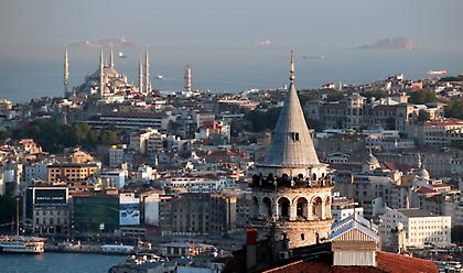 Δεκάδες άτομα στο νοσοκομείο από κρούσματα δηλητηρίασης στην Κωνσταντινούπολη