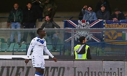 Αποκλεισμός 10 ετών στον αρχηγό των ultras της Βερόνα για τη ρατσιστική επίθεση στον Μπαλοτέλι