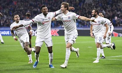 Καθάρισε την Μπενφίκα και βλέπει «16» η Λιόν!