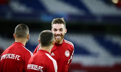 Ξένοι σκάουτερ για Σα στο Μόναχο