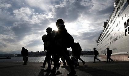 Νέο σχέδιο για το προσφυγικό - Σύσκεψη στο Μαξίμου