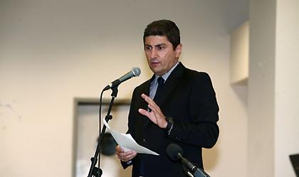 Αυγενάκης: «Δεν διαχειριζόμαστε τα λίγα χρήματα που έχουμε στη διάθεσή μας με προχειρότητα»