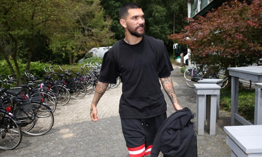 Παγκάκης: «Δεν υπάρχει ανησυχία για τον Κολοβό ενόψει ΑΕΚ»