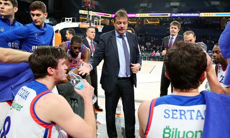 Αταμάν: «Έχει παίκτες με προσωπικότητα ο Ολυμπιακός»