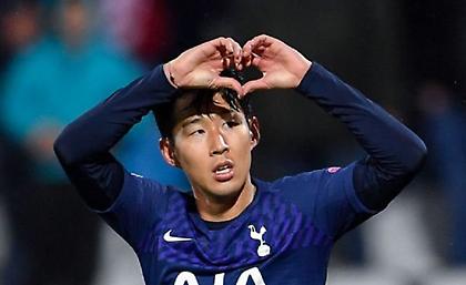 Σκόραρε και δεν πανηγύρισε, αλλά προσευχήθηκε ο Σον (video)