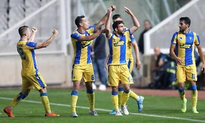 Ανατροπή και φουλ για πρόκριση ο ΑΠΟΕΛ, «σφράγισε» εισιτήριο η Σεβίλλη