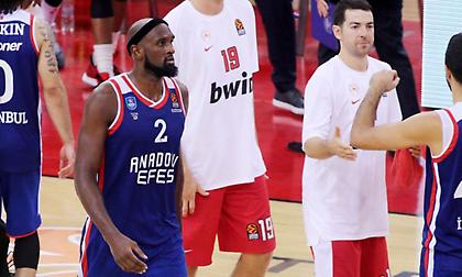 Σίνγκλετον: «Λογικές οι αποδοκιμασίες του κόσμου, ένα γεια μου είπε ο Σπανούλης»