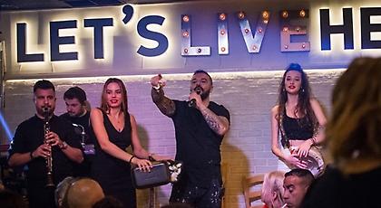Χαμός στα «Sundays live party» του στο Μπουρνάζι (pics)