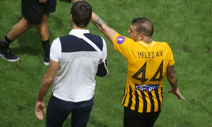 Πονάει ο Βέλεθ, «πονοκεφαλιάζει» ο Ένινγκ