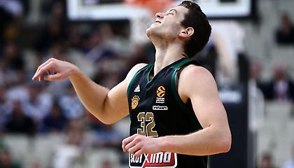 Έξαλλος Φριντέτ - Τι έκανε μετά την αλλαγή του - Έδειξε Πιτίνο ο Καλάθης!