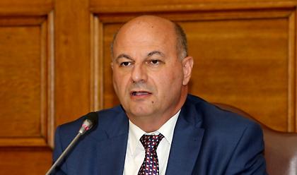 Τσιάρας: Αυστηρότερες ποινές για τους διακινητές μεταναστών