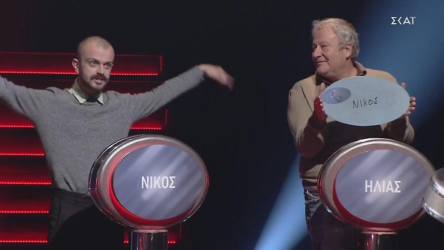Ο Πιο Αδύναμος Κρίκος: Παίκτης έκανε τον «αετό» στον Τάσο Τρύφωνος! (vids)