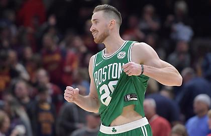 Σοκ γα Σέλτικς: Έσπασε το χέρι του ο Χέιγουορντ! (video)