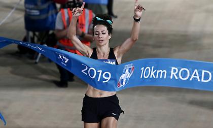 Γκλόρια Πριβιλέτζιο στον ΣΠΟΡ FM: «Να κάνουμε ακόμα πιο ανταγωνιστικό τον Μαραθώνιο»