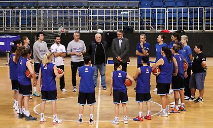 Αναστασοπούλου αντί Καρλάφτη στην Εθνική Γυναικών