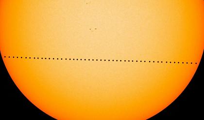 Σήμερα η «βόλτα» του Ερμή μπροστά από τον Ήλιο - Θα είναι ορατή από την Ελλάδα