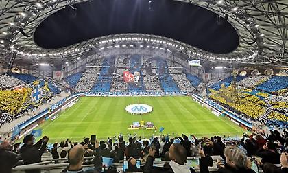 Ανατριχιαστική ατμόσφαιρα στο γιορτινό «Βελοντρόμ»