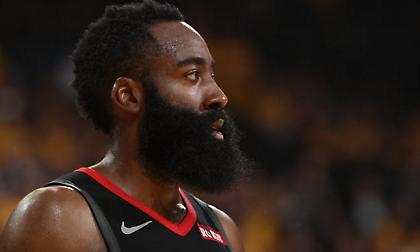 Τζέιμς Χάρντεν: Λαλίστατος κι εκτός παρκέ - Οι δηλώσεις που προκάλεσαν συζήτηση