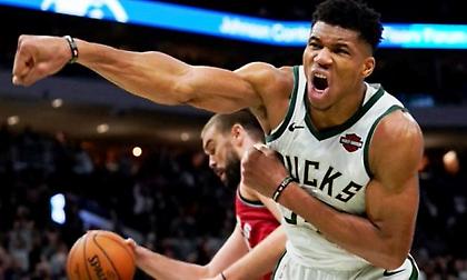 Γιάννης: 10 με τόνο στα πρώτα παιχνίδια - Career-high μ.ό. σε πόντους, ριμπάουντ, ασίστ κι όχι μόνο