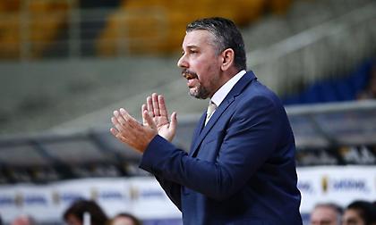 Παπαθεοδώρου: «Μέσα από τις νίκες έχουμε βρει ψυχολογία»