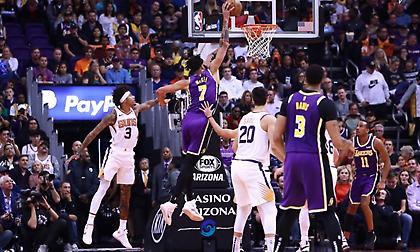 Ασταμάτητοι Λέικερς - Δεν χάνουν στη Γιούτα οι Τζαζ