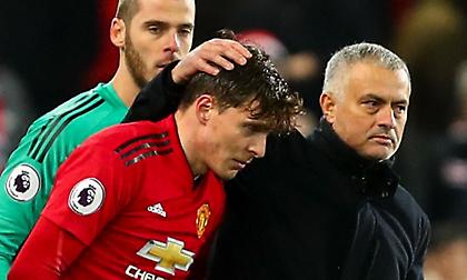 Λίντελοφ: «Μου λείπει ο Μουρίνιο από το ποδόσφαιρο»