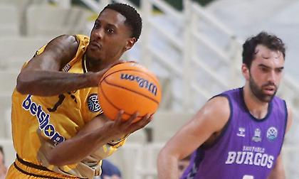 Ο Τσάλμερς εν δράσει με την ΑΕΚ (pics)