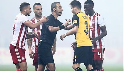 Το σενάριο να «στείλει» προπονητή στην ΑΕΚ ο... Ολυμπιακός!