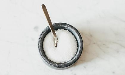 Τα σημάδια που αποδεικνύουν ότι τρώτε πολλή ζάχαρη