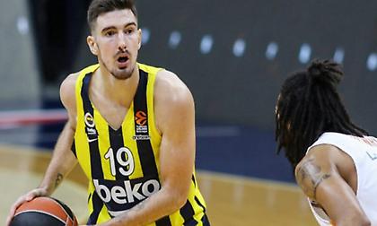 Χωρίς Ντε Κολό η Φενέρ με ΤΣΣΚΑ