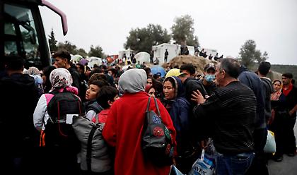 Πάνω από 2.000 μετανάστες στα νησιά μέσα σε 14 ημέρες