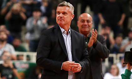 Βραβεύτηκε στο ΟΑΚΑ ο Βαζέχα (pics)