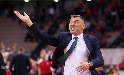 Γιασικεβίτσιους: «Αν δεν παίξεις σκληρά στο ΣΕΦ δεν κερδίζεις»