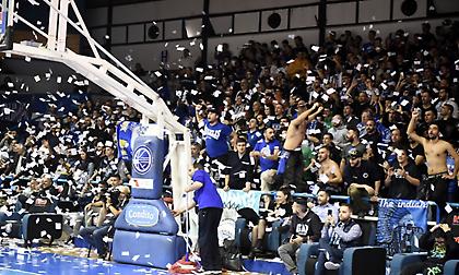 Προσωρινή διακοπή στο Ηρακλής-ΑΕΚ λόγω… φτυσίματος στον διαιτητή Καρακατσούνη