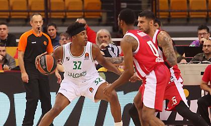 ΛεΝτέι στο sport-fm.gr: «Κοινή απόφαση με τον Ολυμπιακό η αποχώρησή μου – Πολύ έξυπνος ο Σάρας»