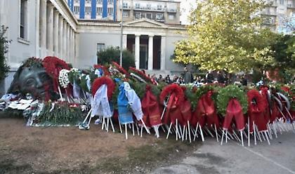 Κορυφώνονται οι εκδηλώσεις για την επέτειο του Πολυτεχνείου και στη Θεσσαλονίκη