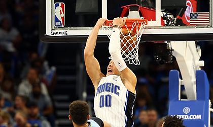 Live: Μάτζικ-Ουίζαρντς