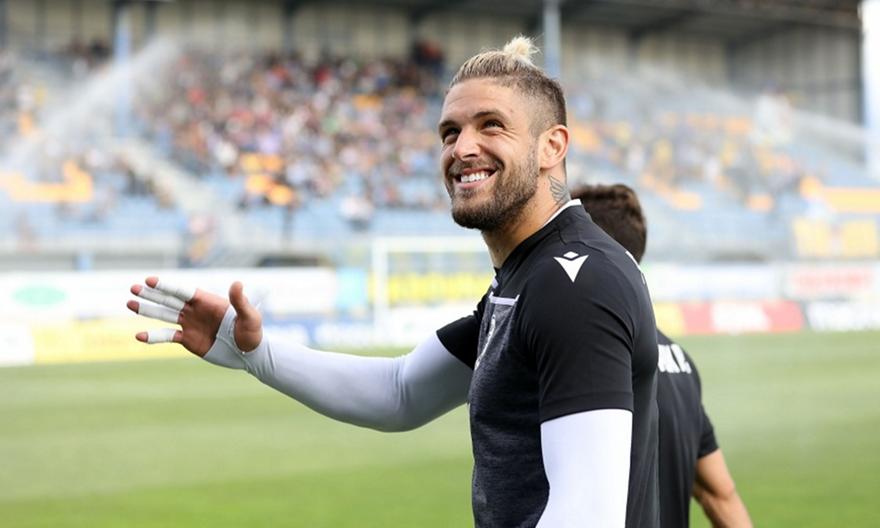 Τζένοα και Μπολόνια βλέπουν Πασχαλάκη