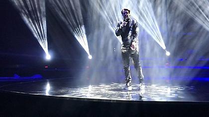 Πάνος Κιάμος: Δείτε φωτογραφίες από τις τελευταίες πρόβες ενόψει της πρεμιέρας του στο Fever G