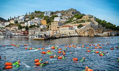 Ενώθηκαν σε ζευγάρια, τόλμησαν και έζησαν πέρα από τα όρια στο 2nd TRIMORE M.T. SwimRun Hydra 2019
