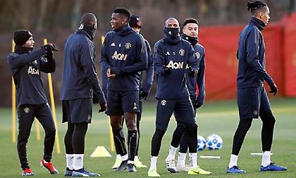 «Εσώκλειστοι» στο Καζακστάν οι παίκτες της Γιουνάιτεντ