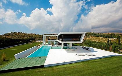 Το εντυπωσιακό αυτό σπίτι βρίσκεται στην Αττική